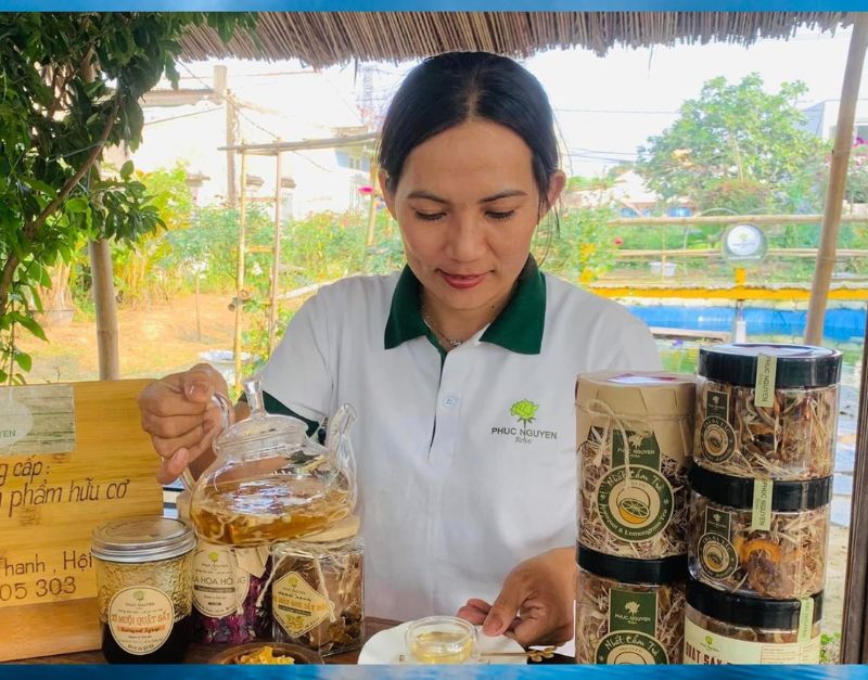 Từ câu chuyện người dân Cẩm Hà dùng quật để làm thức uống, Nguyễn Thị Phúc phát triển thành những sản phẩm nông nghiệp hữu cơ tốt cho sức khỏe. Ảnh: baoquangnam.vn