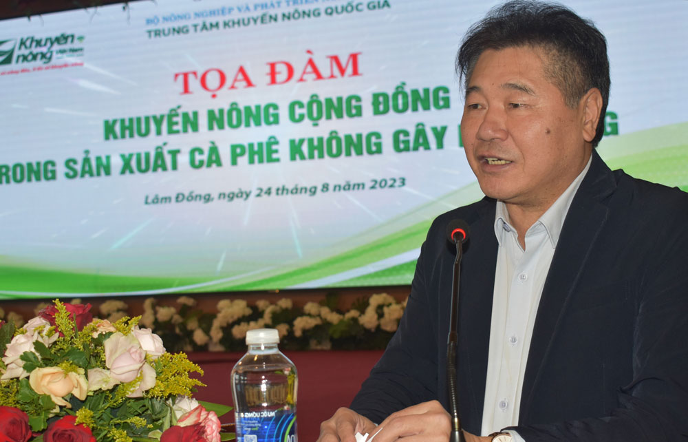Nhiều ý kiến thảo luận tại diễn đàn khuyến nông