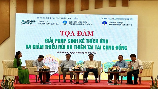 Buổi toạ đàm có nhiều đại biểu tham dự