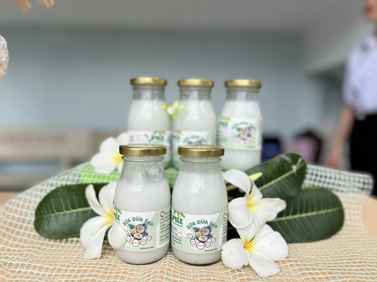 Sản phẩm khởi nghiệp Sữa dừa sáp của nhóm sinh viên Trường đại học Kỹ thuật - Công nghệ Cần Thơ
